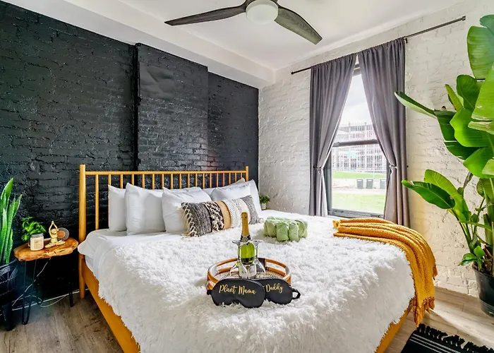 Сasa de vacaciones Jungle House Downtown - Modern Boutique Columbus