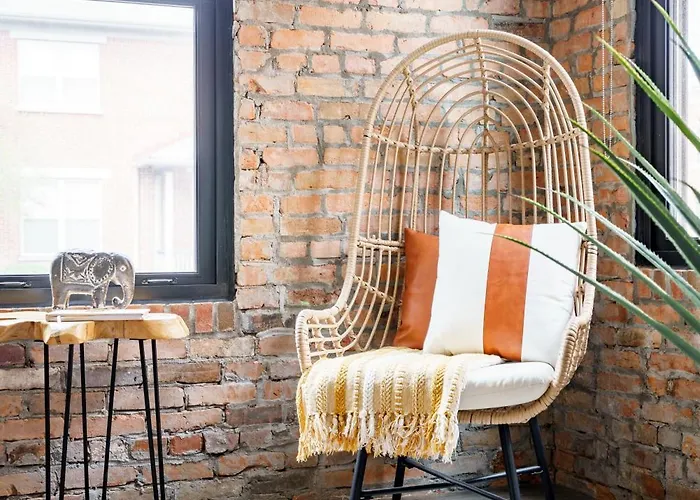 Jungle House Downtown - Modern Boutique Сasa de vacaciones Columbus