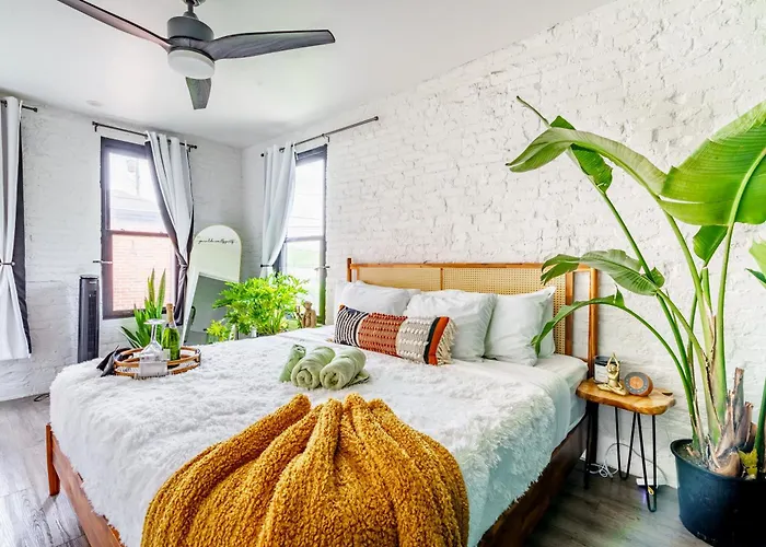Jungle House Downtown - Modern Boutique * Columbus