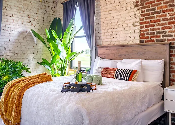 Сasa de vacaciones Jungle House Downtown - Modern Boutique Columbus
