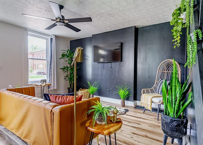 Holiday home Jungle House Downtown - Modern Boutique Columbus